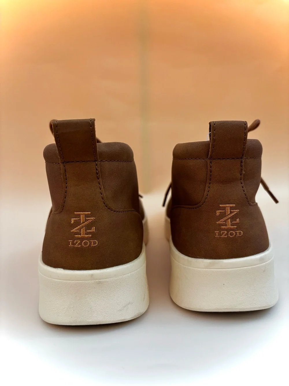 Izod Men's Brown Chukka Boots with White Sole